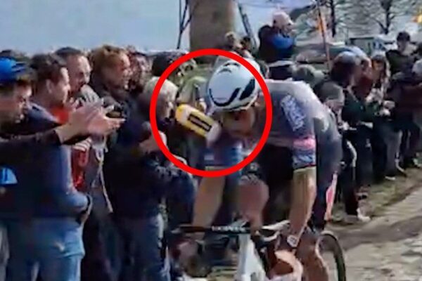 „Bol to pokus o zabitie.“ Muž, ktorý hodil fľašu do tváre Mathieu van der Poela na Paríž-Roubaix, sa prihlásil na polícii