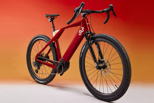 Paprika 53 predstavila prvý gravelový e-bike s extréme silným motorom od výrobcu dronov DJI