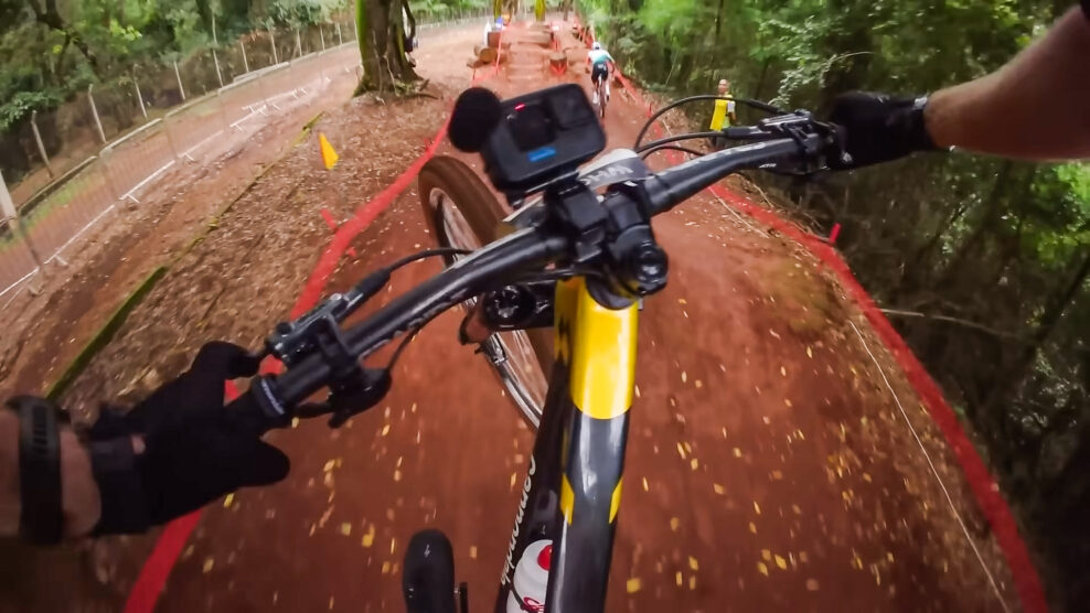 Video: Pozrite si trať prvého preteku Svetového pohára XCO 2025