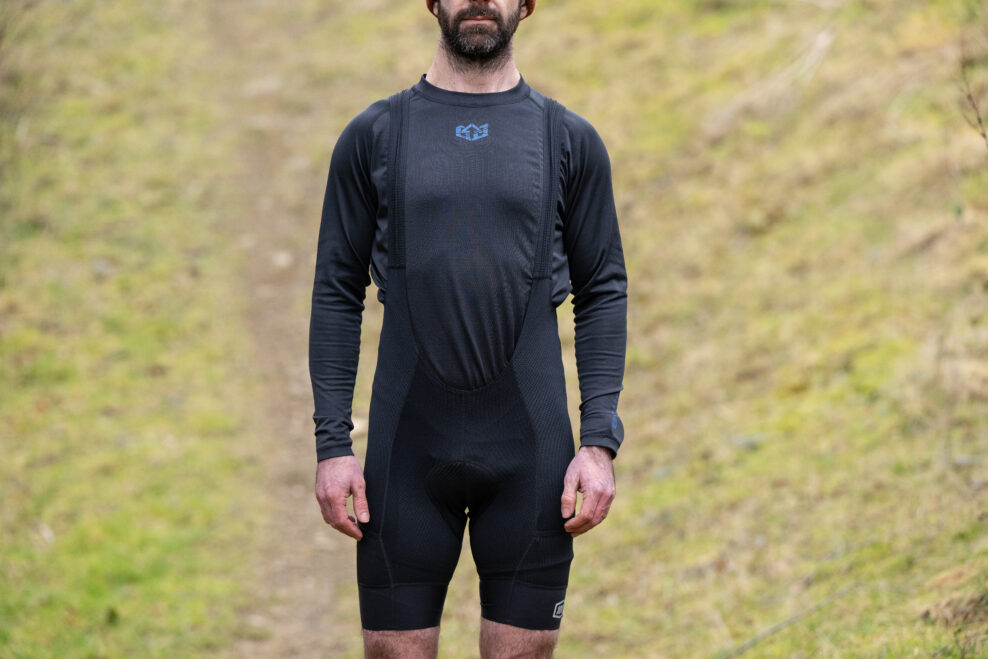 Test: 100% REVENANT BIB LINER