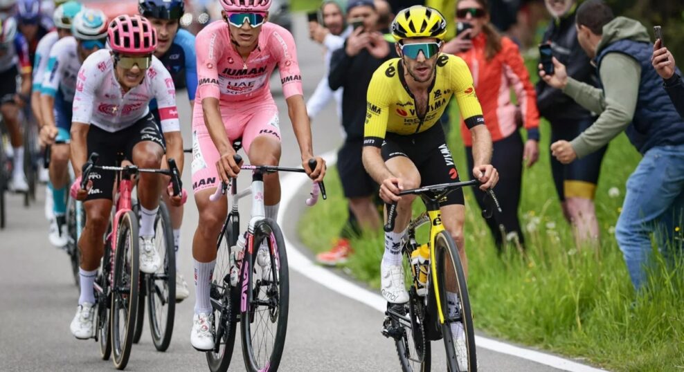 Simon Yates je s&iacute;ce takmer neviditeľn&yacute;, ale na Giro d&rsquo;Italia je najv&auml;č&scaron;ou hrozbou pre t&iacute;m UAE