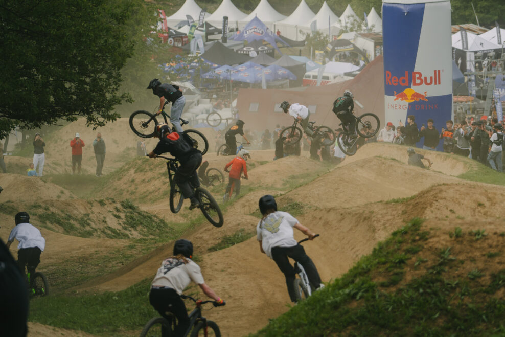 TIPOS BikeFest 2026: Ako sa dostať do bikeparku, kde zaparkovať a kde prespať?