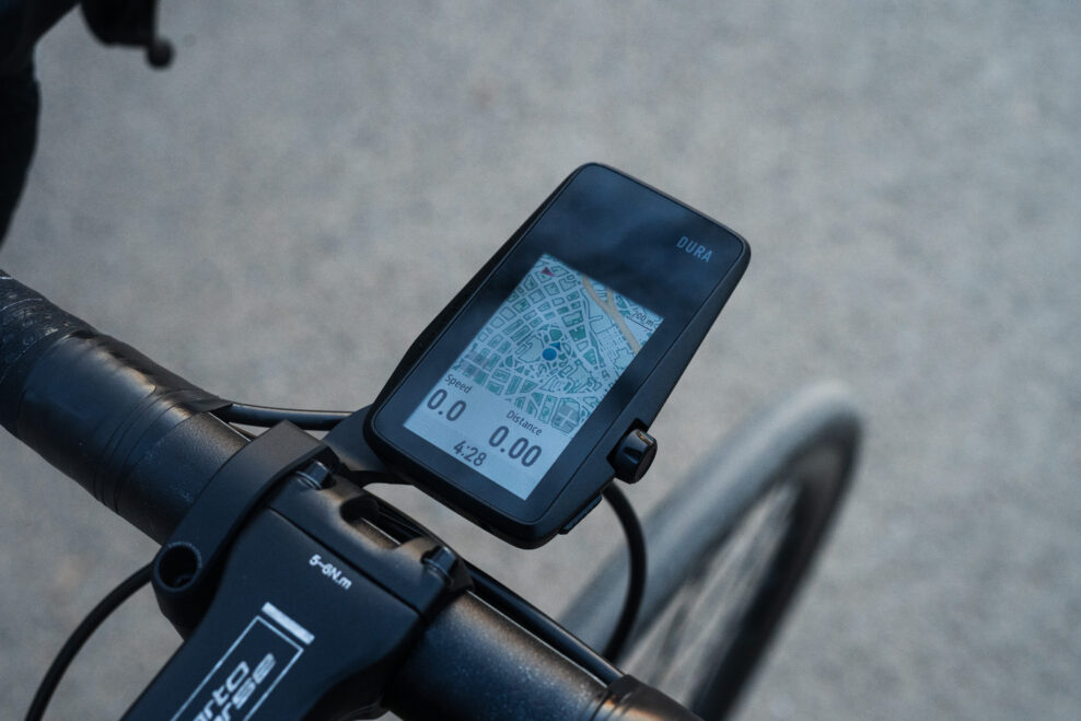 Test: Cyklopoč&iacute;tač COROS DURA