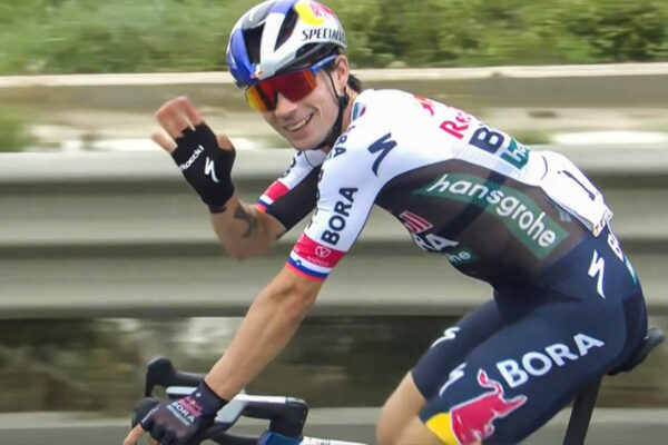 V Albánsku odštartovala úvodná etapa Giro d’Italia 2025. Kto získa prvý ružový dres? (+anketa)