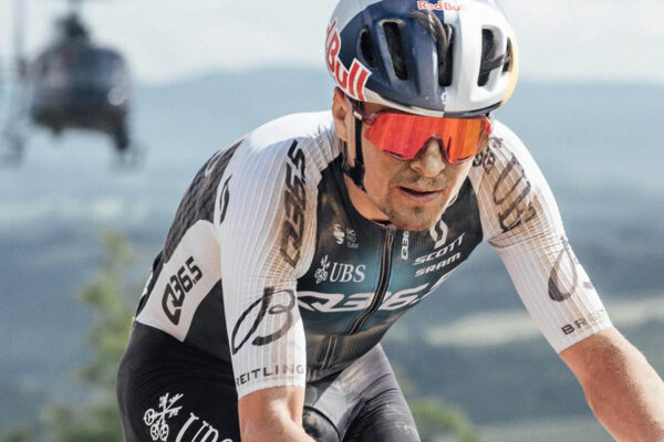 Aké sú ambície Toma Pidcocka na Giro d’Italia? Tréner vysvetľuje jeho taktiku aj ciele