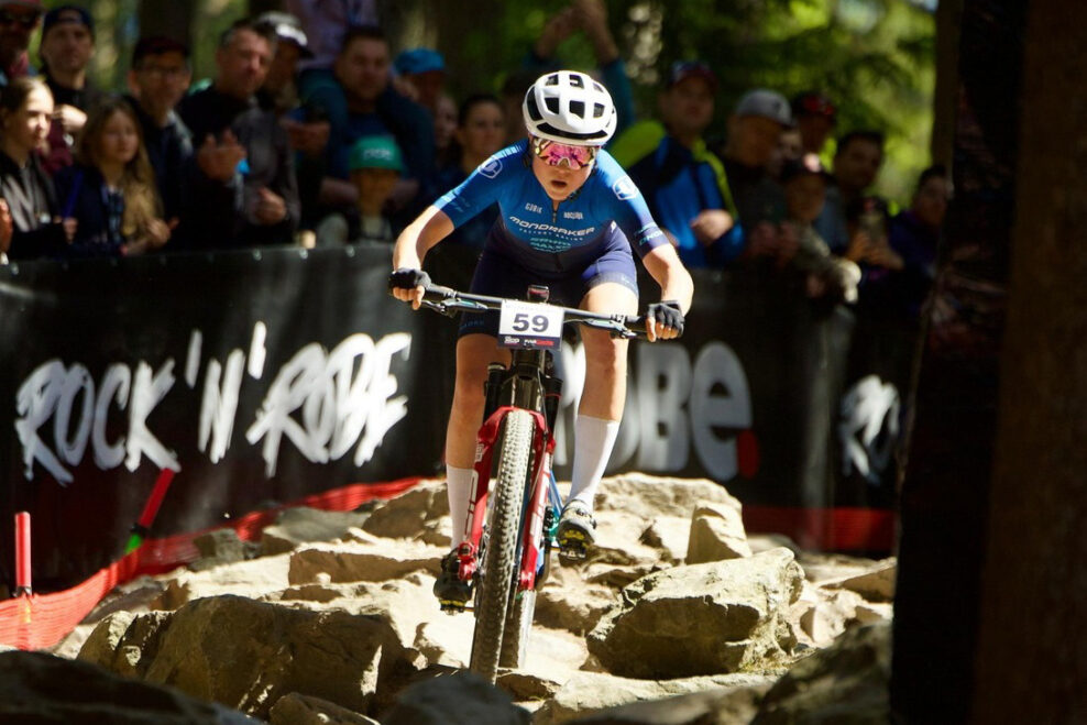 Mona Mitterwallner z&iacute;skala pre t&iacute;m Mondraker Factory Racing XC prv&eacute; v&iacute;ťazstvo vo Svetovom poh&aacute;ri