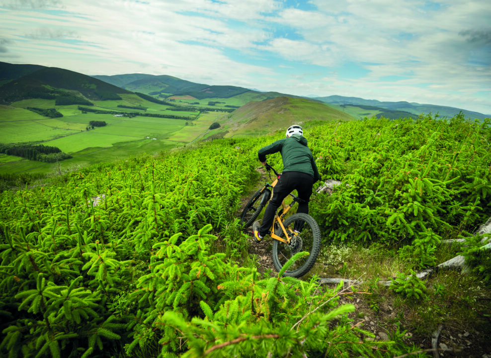Jazdenie v nezn&aacute;mom ter&eacute;ne &ndash; bezpečne a rozv&aacute;žne
