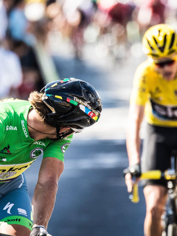 Ako Peter Sagan na vetre rozbil pelotón a dosiahol legendárne víťazstvo v súboji s Chrisom Froomom na Tour de France 2016