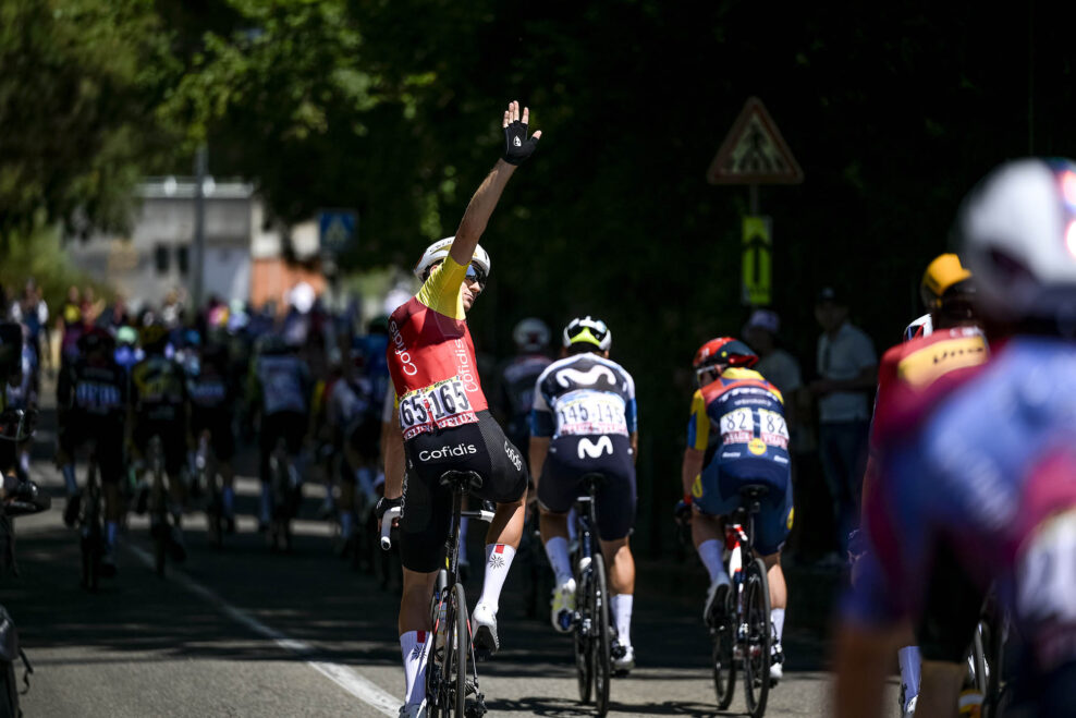 8 t&iacute;mov, ktor&eacute; boli na Tour de France neviditeľn&eacute; & 6 t&iacute;mov, ktor&eacute; s&iacute;ce nevyhrali, ale s v&yacute;sledkami m&ocirc;žu byť spokojn&eacute;