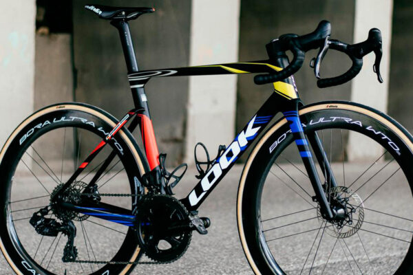 Tím Cofidis predstavil špeciálnu edíciu bicykla Look 795 Blade RS pre Tour de France