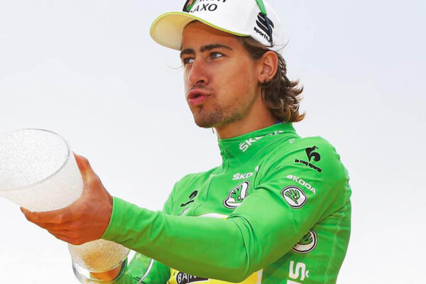 Peter Sagan na Tour de France 2015: Anti-Sagan pravidlá, interné problémy v Tinkoffe, legendárny zjazd a Vlk z Wall Street