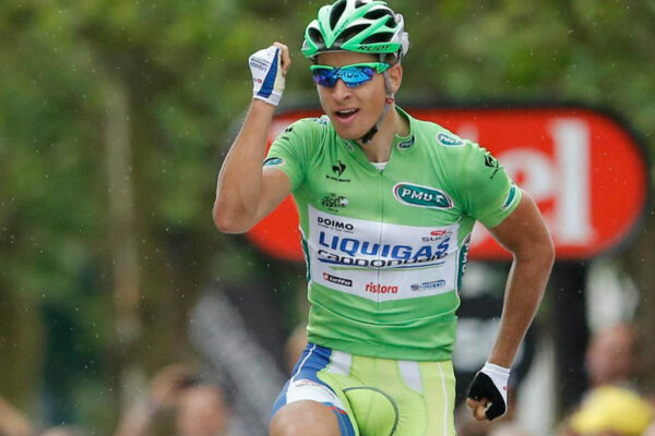 Druhá etapa Tour de France sa končí v meste, kde Peter Sagan oslavoval víťazstvo ako Forrest Gump v roku 2012