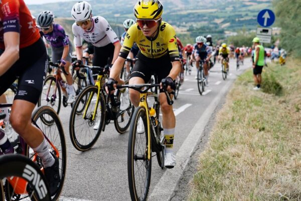 UCI vylúčila z Tour de Romandie Féminin päť tímov, ktoré odmietli GPS zariadenia