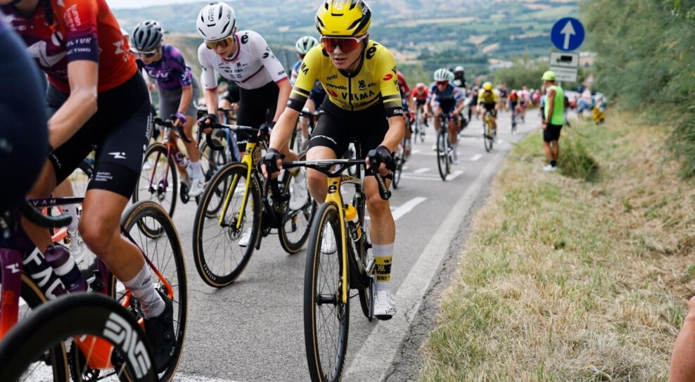 UCI vyl&uacute;čila z Tour de Romandie F&eacute;minin p&auml;ť t&iacute;mov, ktor&eacute; odmietli GPS zariadenia
