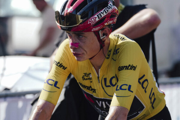 Jonas Vingegaard má po zranení „oheň v očiach“. Ďalšiu motiváciu nachádza aj mimo Tour de France