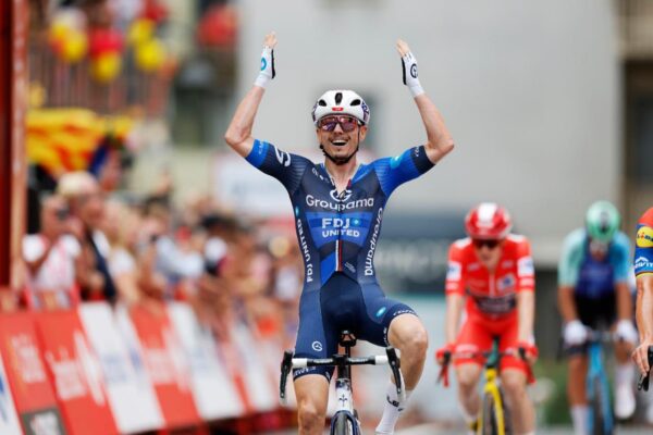 David Gaudu nečakane porazil Pedersena aj Vingegaarda a vyhral tretiu etapu Vuelta a España