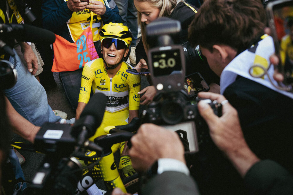 Pauline Ferrand-Pr&eacute;vot dostala za v&yacute;hru Tour de France 10-kr&aacute;t men&scaron;iu odmenu ako Tadej Pogačar