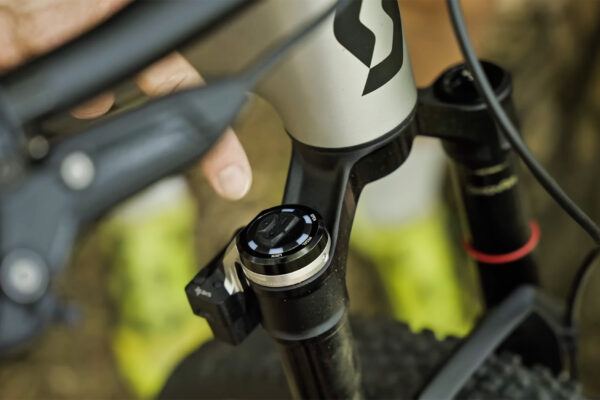  VIDEO | RockShox Flight Attendant: Ako funguje a pre koho je určený?