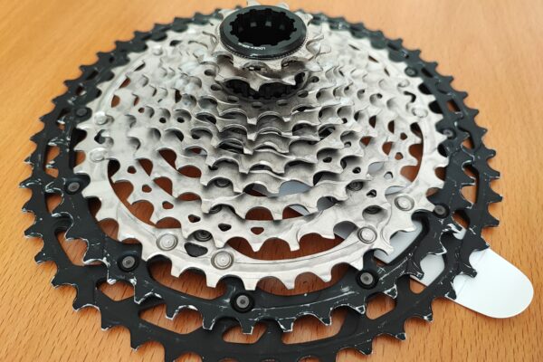 Predam kazetu Shimano Deore XT CS-M8100 10-51z 1×12