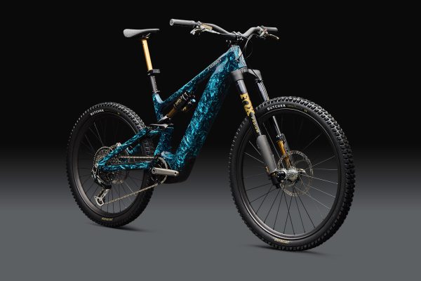 Stojí šialených 20-tisíc eur. Specialized predstavil limitovanú „nadprirodzenú“ edíciu elektrobicykla Turbo Levo