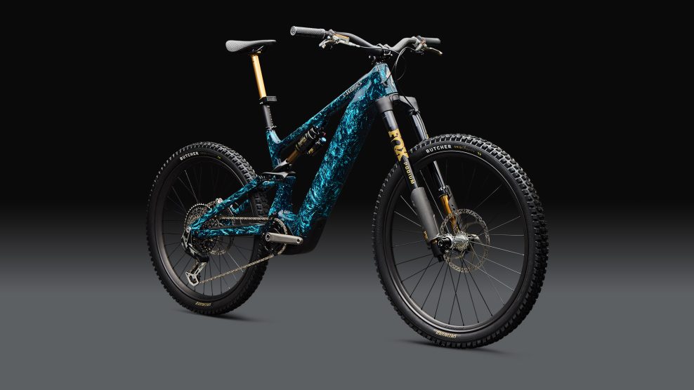 Stojí šialených 20-tisíc eur. Specialized predstavil limitovanú „nadprirodzenú“ edíciu elektrobicykla Turbo Levo