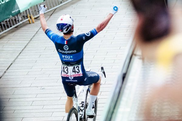 Romain Grégoire vyhral úvodnú etapu pretekov Okolo Luxemburska