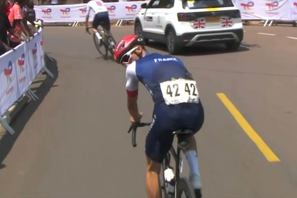 Marc Soler aj Julian Alaphilippe odstúpili z majstrovstiev sveta v cestnej cyklistike