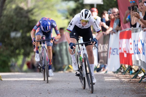 Vikt&oacute;ria Chladoňov&aacute; vybojovala v&yacute;born&eacute; deviate miesto v &uacute;vodnej etape Tour F&eacute;minin de l&rsquo;Ard&egrave;che