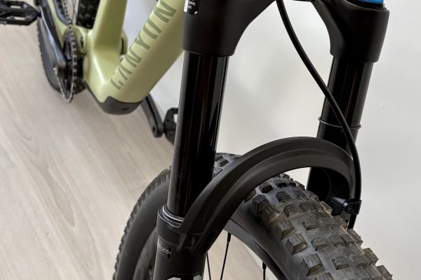 Canyon Spectral 125 CF 8