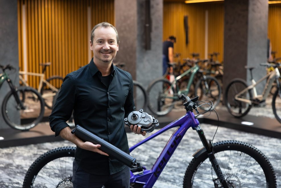 KELLYS predstavil najľah&scaron;&iacute; plnov&yacute;konov&yacute; e-bike syst&eacute;m na svete (+video KEYNOTE)