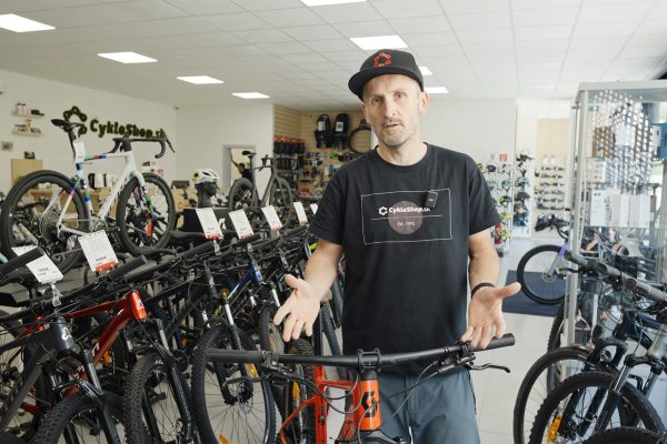  VIDEO | Ako efektívne usporiadať prvky na riadidlách horského bicykla