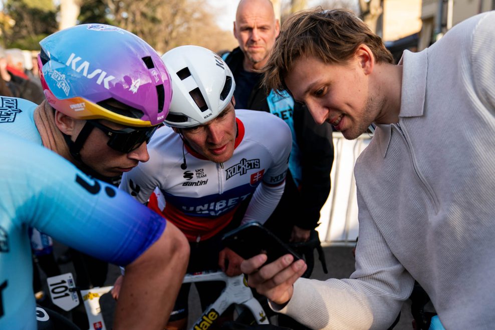 Z&aacute;kulisie t&iacute;mu Unibet Tietema Rockets: Kedy chc&uacute; byť na Tour de France, ak&yacute; maj&uacute; rozpočet, koľko ľud&iacute; pracuje v t&iacute;me a prečo sa volaj&uacute; Rockets?