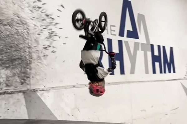 VIDEO | Šesťročný Harley Beckett a jeho rok plný backflipov