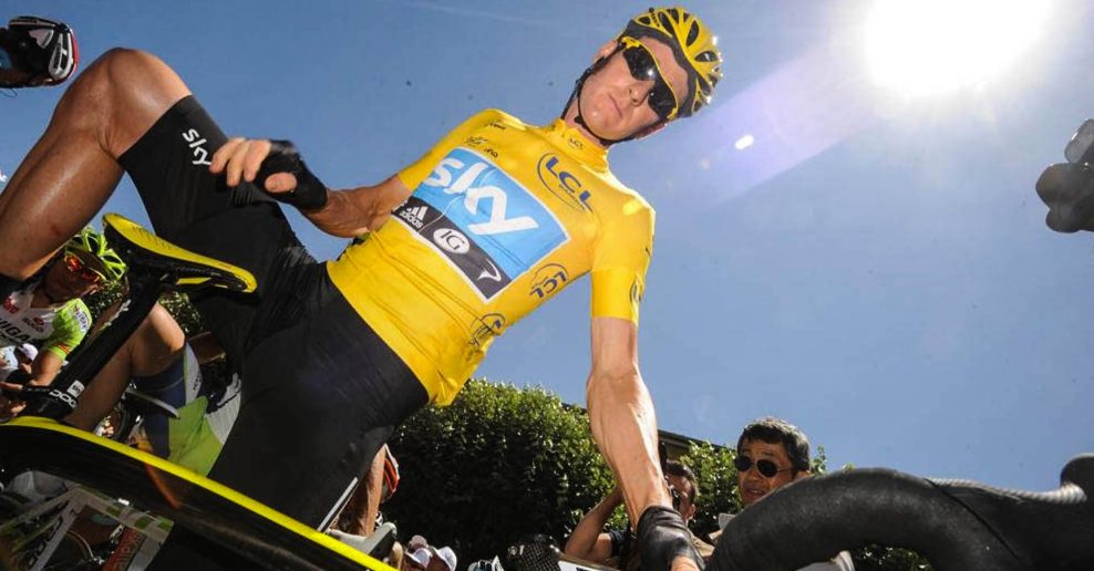 Bradley Wiggins o dopingov&yacute;ch obvineniach: T&iacute;m Sky ma hodil pod vlak, aby ochr&aacute;nil niekoho in&eacute;ho
