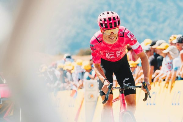 „Zabíja napätie. Mnohí začínajú mať dosť toho, že ich neustále ničí,“ hovorí francúzsky cyklista o dominancii Tadeja Pogačara