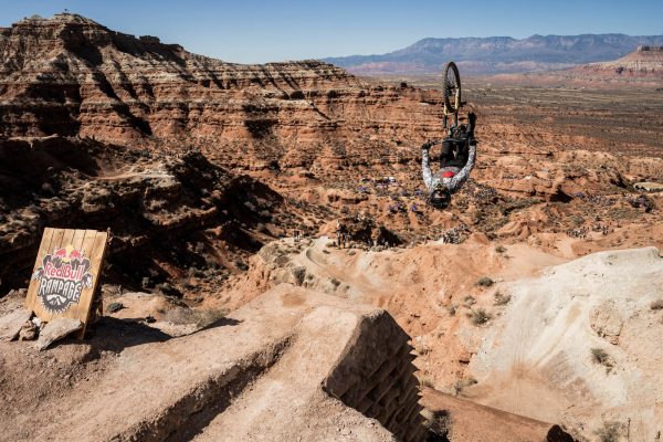  VIDEO ‎| 3 najlepšie jazdy z Red Bull Rampage 2025
