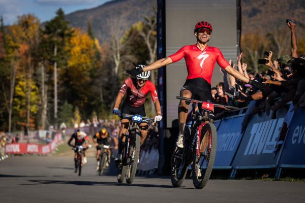 Christopher Blevins v Lake Placid vybojoval v&iacute;ťazstvo aj celkov&yacute; titul vo Svetovom poh&aacute;ri XCO