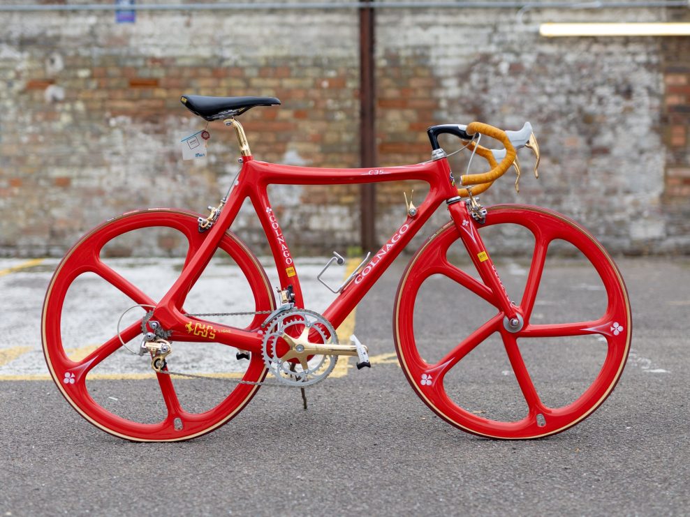 Toto Colnago C35 je jedn&yacute;m z najvz&aacute;cnej&scaron;&iacute;ch bicyklov na svete. Vzniklo v spolupr&aacute;ci s Ferrari a vyrobili iba dva kusy
