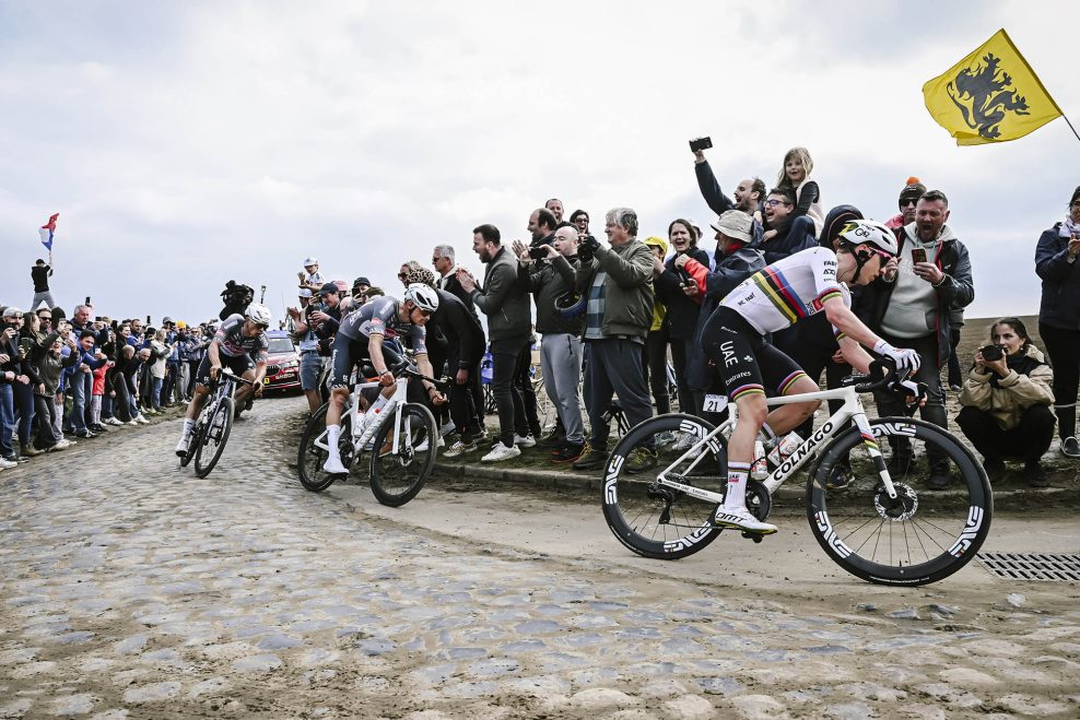 Alpecin chce, aby Jasper Philipsen jazdil viac klas&iacute;k. V sez&oacute;ne 2026 sa bude menej s&uacute;strediť na hromadn&eacute; &scaron;purty