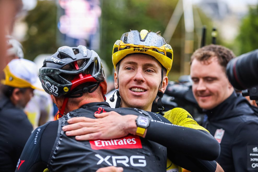 Nevedeli, či v&ocirc;bec pr&iacute;de do cieľa a zvažovali odst&uacute;penie. Ako Tadej Pogačar trpel siln&yacute;mi bolesťami na Tour de France