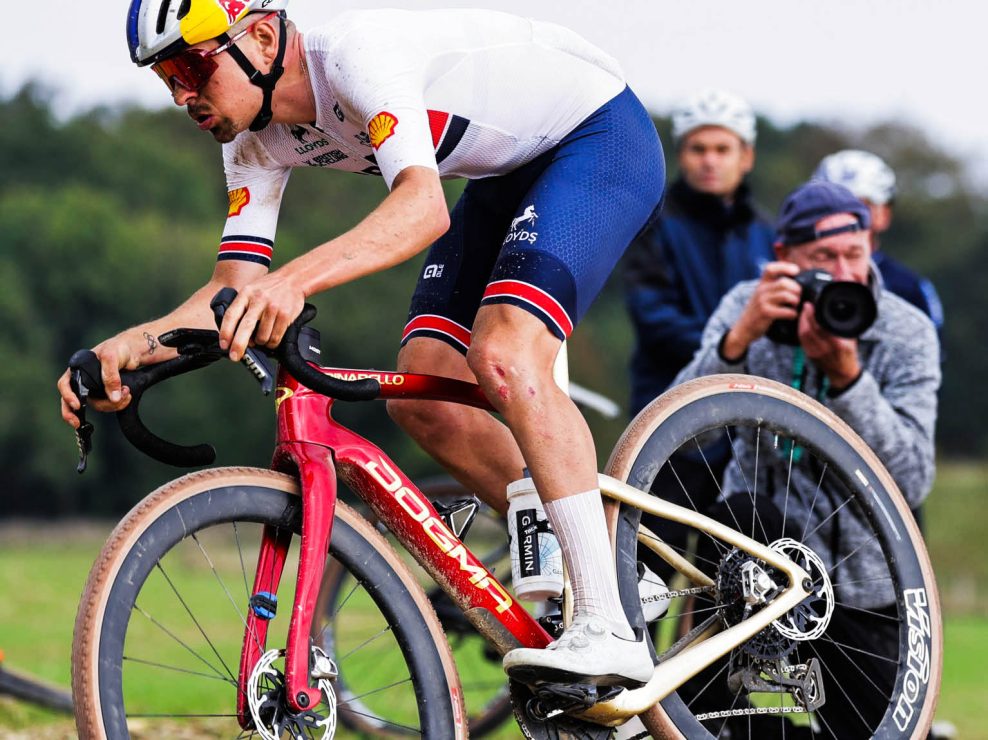 Pinarello sa stane hlavn&yacute;m sponzorom t&iacute;mu Toma Pidcocka. Premenuje sa na Pinarello-Q36.5 Pro Cycling Team
