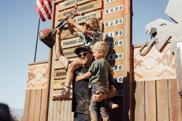 Dvojnásobný víťaz Red Bull Rampage Cameron Zink sa stal členom Siene slávy horskej cyklistiky