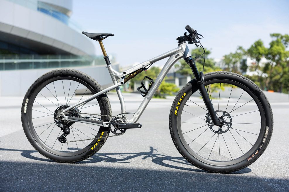 Ako Giant premenil n&aacute;kresy na majstrovsk&yacute; bicykel iba za osemn&aacute;sť mesiacov