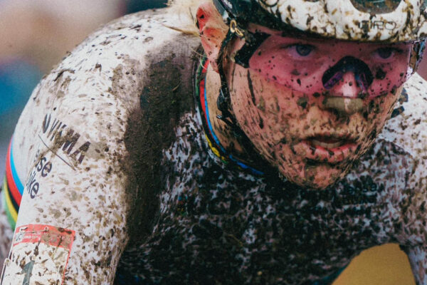 Majsterka sveta v cyklokrose Fem van Empel prerušuje kariéru: Telo aj myseľ mi vyslali veľmi jasný signál