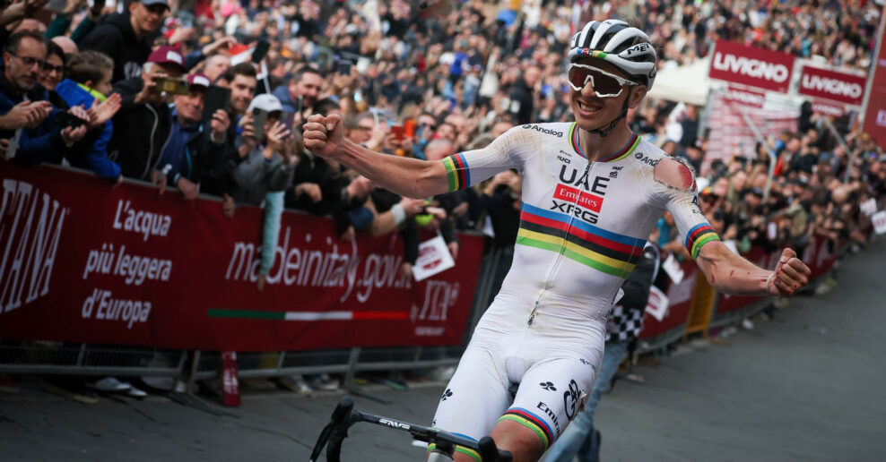 Prekon&aacute; Tadej Pogačar historick&yacute; rekord &scaron;tvrt&yacute;m v&iacute;ťazstvom Strade Bianche?
