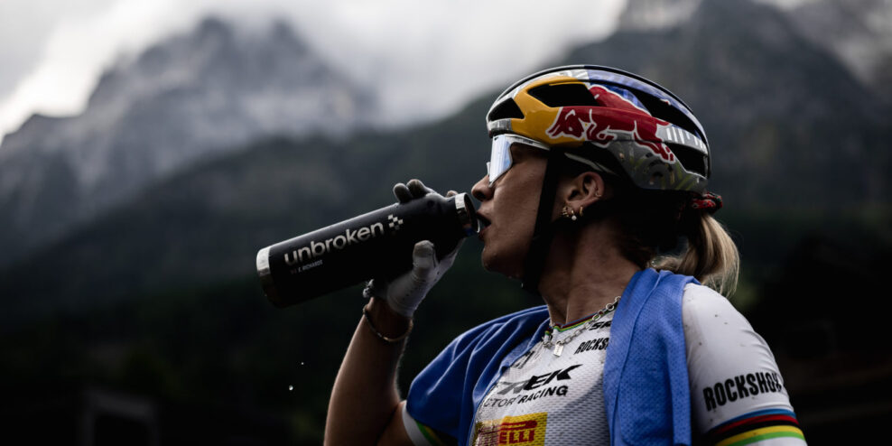 XC a DH t&iacute;my Treku vst&uacute;pia do sez&oacute;ny 2026 pod spoločn&yacute;m n&aacute;zvom Trek-Unbroken