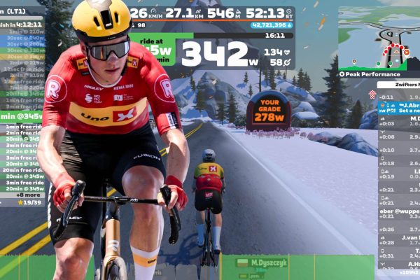 Päť hodín intervalov a extrémne watty. Jonas Abrahamsen sa opäť vrátil k šialeným tréningom na trenažéri