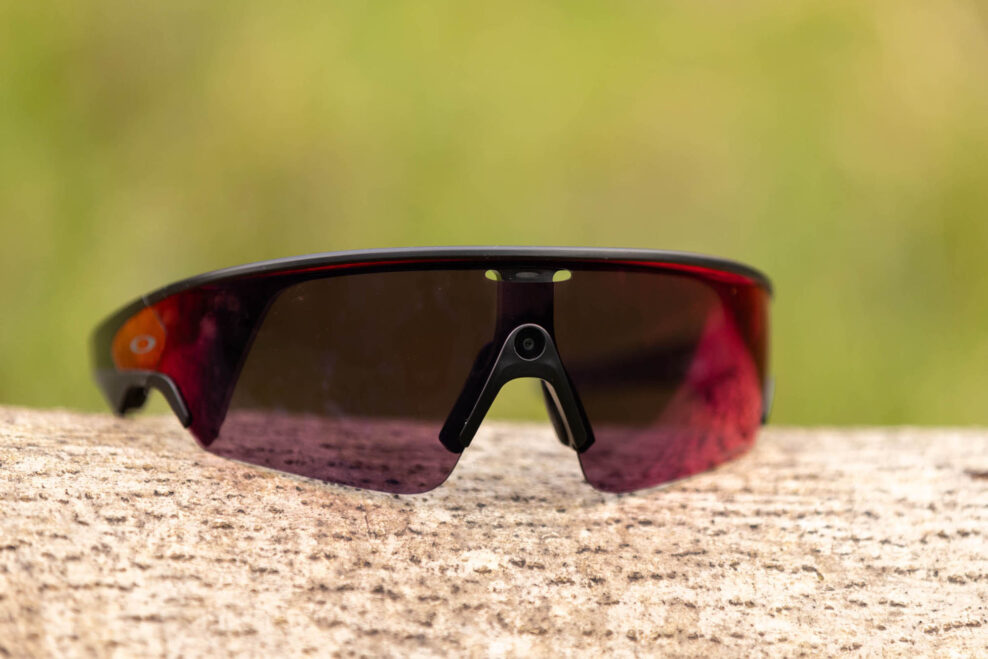 Test: Okuliare Oakley Meta Vanguard naznačuj&uacute; bud&uacute;cnosť cyklistick&yacute;ch technol&oacute;gi&iacute;
