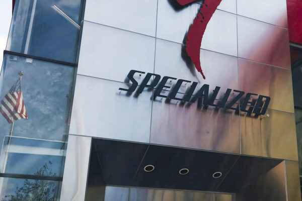 Trek, Specialized aj Shimano žalujú americkú vládu. Chcú späť milióny za nezákonné clá