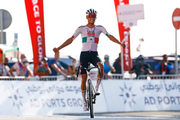 „Toto je len začiatok.“ Tadej Pogačar ešte ani neštartoval a UAE už má 15 víťazstiev